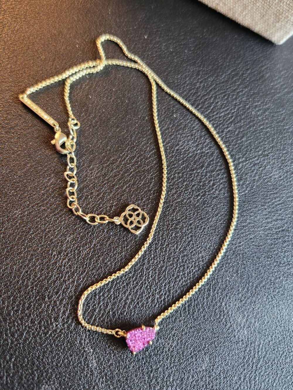 KENDRA SCOTT glittery pink Arleen pendant necklace gold tone  2"extender